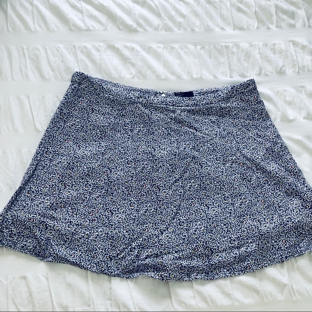 GAP Floral skirt